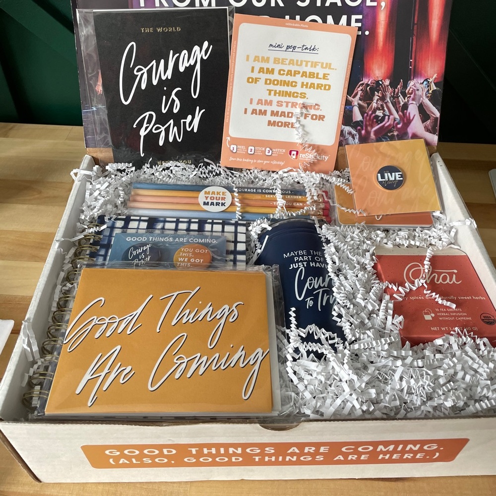 Hollis Co. RISE LIVE x Courage Entire Box